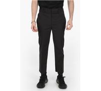 Slim Fit Hose mit 4 Taschen und Gürtelschlaufen in Schwarz IT50