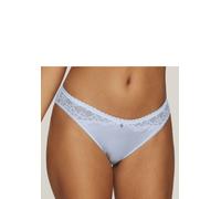 Slip LASCANA "Alana", Damen, Gr. 32/34, blau (hellblau), Spitze, Obermaterial: 50% Polyamid, 40% Seide, 10% Elasthan, Unterhosen Slip, mit hohem Seidenanteil und edler Spitze (29215904-32) hellblau