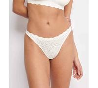 String SLOGGI "ZERO Feel Bliss", Damen, Gr. M, weiß (silk weiß), Spitze, Obermaterial: 76% Polyamid, 24% Elasthan, körpernah, Unterhosen String, Stretch-Spitze, Grafikdesign, gewellter Bund, glatte Op