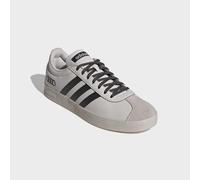 VL COURT AUDI REVOLUT F1 TEAM SCHUH Chalk Pearl / Utility Black / Hi-Res Red 45 1/3