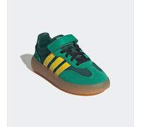 Ob auf dem Weg zur Schule oder auf dem Weg zum Spielen, dein Kind wird es lieben, in seinem adidas Barreda Decode Schuh zu laufen. Das glatte Obermaterial aus Nylon ist mit Wildleder-Overlays akzentui