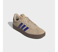 Sneaker ADIDAS SPORTSWEAR "VL COURT 3.0", Herren, Gr. 42,5, magic beige, lucid blau, gold metallic, Leder, Synthetik, Schuhe Sneaker, inspiriert vom Design des adidas samba, Topseller (40370408-42,5)