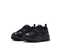 Sneaker NIKE SPORTSWEAR "Air Max Moto 2K (GS)", Jungen, Gr. 40, schwarz, dk smoke grau, mtlc dunkelgrau, Textil, Schuhe Sneaker, für Jugendliche (86483612-40) schwarz, dk smoke grau, mtlc dunkelgrau