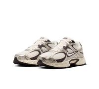 NIKE V5 RNR Sneaker Herren 011 - phantom/phantom-moon particle 43