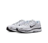 Nike P-6000 men Lowtop white in Größe:43
