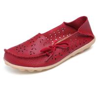 Solaud Damen Driving Loafers Leder Mokassins Atmungsaktive Ausschnitte Weiche Walking Schuhe Frauen Slip On Loafers
