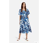 Sommerkleid BETTY & CO "Damen mit Blumenprint", Damen, Gr. 38, Normalgrößen, weiß, dunkelblau, Obermaterial: 85% Viskose, 15% Polyamid, tailliert lang, V-Ausschnitt, Kleider Sommerkleid (40540111-38)