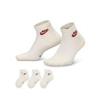 Sportsocken NIKE "U NK ED ELVD ANK 3P FUTRA -144", Damen, Gr. M (38/41), multi, color, Obermaterial: 69% Baumwolle, 29% Polyester, 2% Elasthan, Socken Sportsocken, für Erwachsene, Everyday Essential S