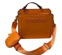 Steve Madden Damen Bevelyn Convertible Crossbody Bag, Mango