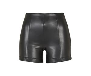 Stoffhose URBAN CLASSICS "Urban Classics Damen Ladies Synthetic Leather Shorts", Damen, Gr. 4XL, US-Größen, schwarz, 93% Polyester, 7% Elasthan, unifarben, normal, Hosen Stoffhose (20294630-4XL) schwa