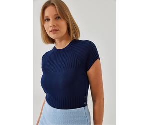 Strickpullover mit strukturierter Oberfläche und Knopfverschluss S/M