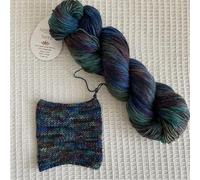 Symfonie Terra Strick-Häkelgarn, extrafeines Merino- und Polyamid-Mischgewebe, Pullovergarn, bequem und atmungsaktiv, für Socken, Schal, Handschuhe, 1 Knäuel (VR2004)