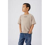 T-Shirt NAME IT "NKMBRODY SS NREG TOP NOOS", Jungen, Gr. 122 (128), beige (pure cashmer), Jersey, Obermaterial: 100% Baumwolle, bedruckt, unifarben, regular fit hüftlang, Rundhals, abgesteppte Kante,