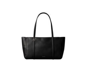 Tragetasche CALVIN KLEIN "EMBLEM HW PEBBLE TOTE", Damen, Gr. B/H/T: 36cm x 26,5cm x 14cm, schwarz, Lederimitat, Taschen, Handtasche, Henkeltasche, Schultertasche mit Logoschriftzug (33899365-0) schwar