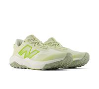 Trailrunningschuh NEW BALANCE "Nitrel", Damen, Gr. 41,5, grün (sea salt, fennel seed), Synthetik, Textil, Schuhe, Laufschuh (45490748-41,5) sea salt, fennel seed