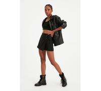 trendyol Shorts in Schwarz - 55% | Größe 36 | Shorts