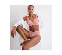 Minimizer-BH TRIUMPH "Amourette", Damen, Gr. 75, Cup C, cherry rose, Microtouch, Obermaterial: 68% Polyamid, 32% Elasthan, BHs Minimizer-BH, verkleinert die Brust optisch, Spitze (25824736-75) cherry