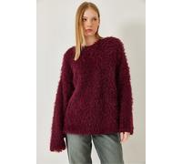 Übergroßer strukturierten Strickpullover mit plüschigen Details S/M