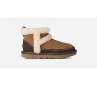 UGG® Classic Mini II Heritage Boot für Kinder in Brown, Größe 33.5 1180421K-CHE-02