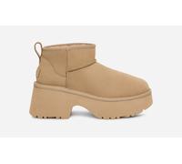 UGG® Classic Ultra Mini New Heights Boot für Damen in Brown, Größe 43, Wildleder 1158311-MDSD-12