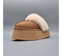 UGG Funkette Slipper Chestnut (Womens) - 39