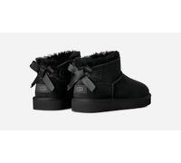 UGG® Ultra Mini Bailey Bow Boot für Damen in Black, Größe 37 1185491-BLK-06