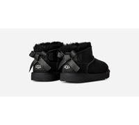UGG® Ultra Mini Bailey Bow Boot für Kinder in Black, Größe 31 1185920K-BLK-13