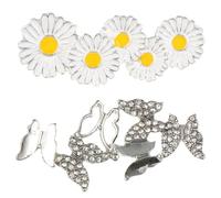 UKCOCO 2 Stück Filigrane Weiße Schnürsenkelclips mit Schmetterling und Gänseblümchen Design Langlebige Schuhdeko für Sneaker Alltag und Party