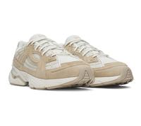 Under Armour Unisex Sneaker UA Sola Wildleder 6009155-110 38.5 Summit White