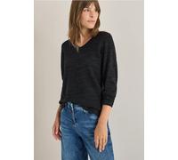 V-Neck Pullover