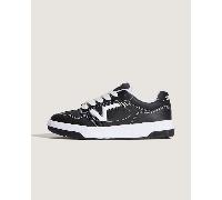 Vans Upland black/white (001-footwear) 7.5