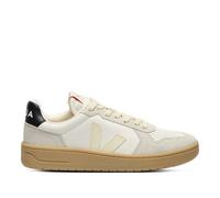 Veja V-82 Leather 43