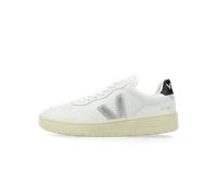 VEJA V-90 O.T. Leather (white / silver / black) - 41