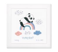 Vervaco Gezählter Kreuzstich Stickset Baby Panda auf Regenbogen – Wanddekoration, ca. 23×24 cm