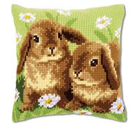 Vervaco Kreuzstich Stickpackungen Kissen Stickerei Set Anfänger Vorgedruckt 2 Kaninchen DIY Set Kreativ Set Für Erwachsene Dekoratives Kissen ca. 40 x 40 cm Bastelset Handwerker Haus Dekoration