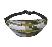 View of The Dunguaire Castle Bauchtasche für Herren und Damen, modische Hüfttasche, Crossbody-Tasche, Hüfttasche mit verstellbarem Riemen, wasserdichte Brusttasche für Reisen, Wandern, Sport, Schwarz,