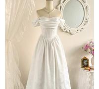 Vintage klassisch elegantes Damenkleid, figurbetontes Off-Shoulder Jacquard-Kleid für Frühling/Sommer, ausgestellter Rock, milchig weiß