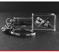 VIP-LASER 2D Gravur Glas Kristall Schlüsselanhänger mit LED-Beleuchtung Querformat mit einem Foto Deines Freundes oder Freundin. Dein Wunschfoto für die Ewigkeit Mitten in Glas! LED = Gruen