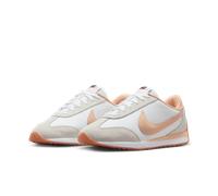 W NIKE PACIFIC WHITE/WHITE ONYX-BLACK-TOTAL O 39