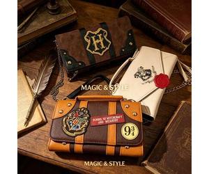 Warner Bros. (WB) Harry Potter Serie Leder Langbörse, Umhängetasche, Umhängetasche, Handtasche, "H" Buchstaben Emblem und braunes Markenlogo Muster. A