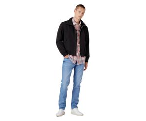 Wrangler Larston Jeans Tapered in hellblauer Waschung W31 / L32 Slim Fit
