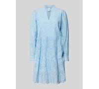 YAS Knielanges Kleid mit Lochstickerei Modell 'Holi' in Hellblau, Größe XS
