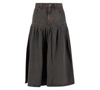 YOKED PLEATED SKIRT OVER A CUP 30