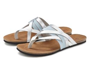 Zehentrenner LASCANA, Damen, Gr. 38, blau, Obermaterial: 100% Rindsleder. Decksohle: 100% Rindsleder. Laufsohle: 100% Synthetik, metallic, Schuhe Zehentrenner, Sandale, Pantolette aus Leder mit Korkfu